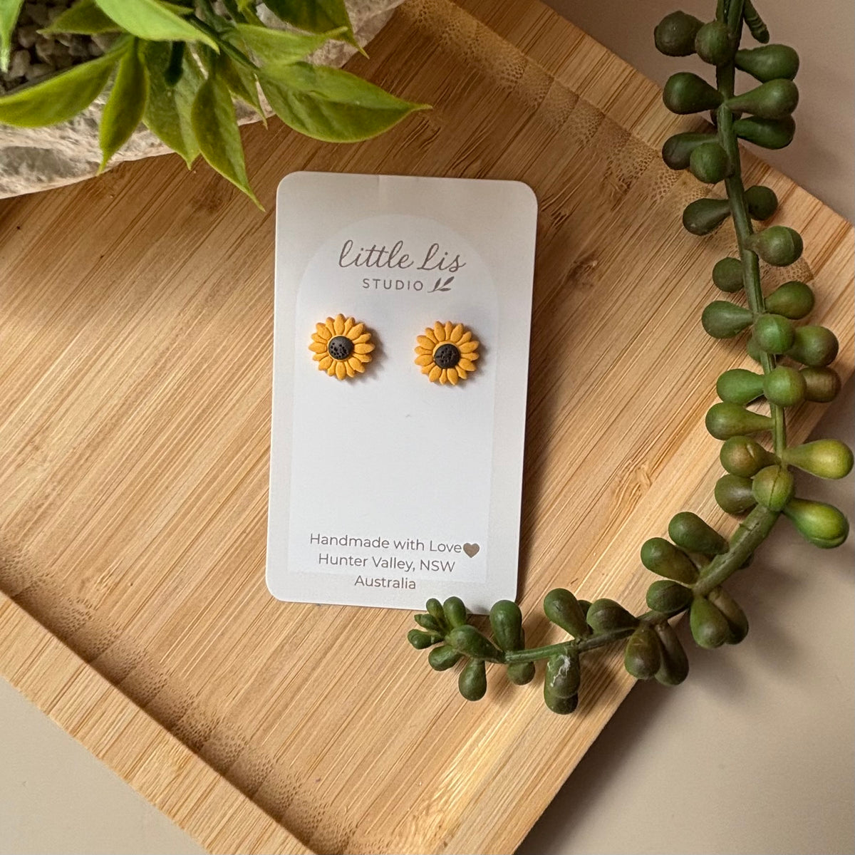 Sunny Days – Sunflower Studs